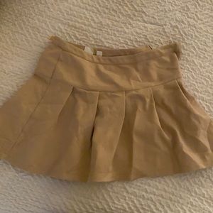 Tan Gap kids skirt